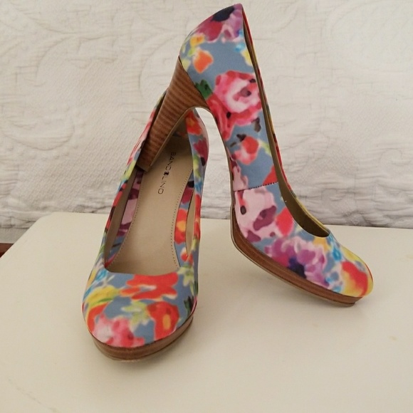 Bandolino Shoes - Bandolino floral print heels